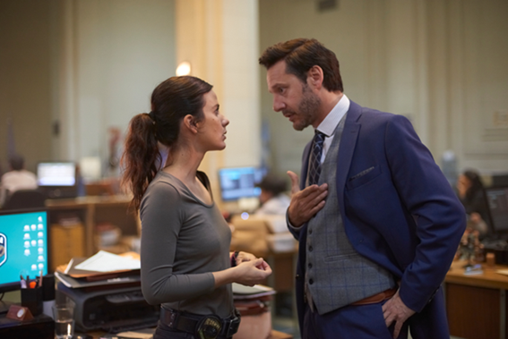 JÁ ESTÁ DISPONÍVEL NO DISNEY+ A VOZ AUSENTE, A NOVA SÉRIE ORIGINAL DE SUSPENSE PSICOLÓGICO