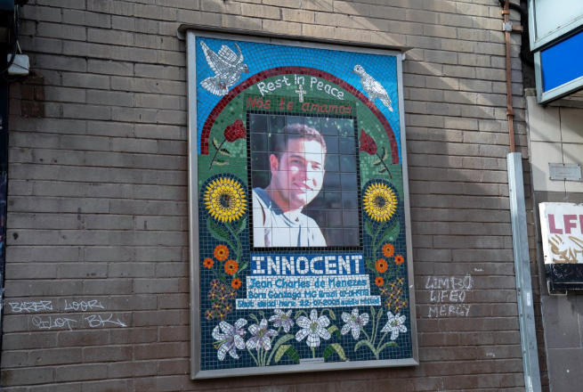 DISNEY+ LANÇA TRAILER OFICIAL DO DRAMA ORIGINAL BRITÂNICO CASO JEAN CHARLES: UM BRASILEIRO MORTO POR ENGANO 