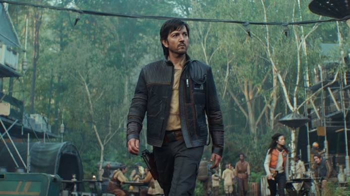 Homem em pé na ruaO conteúdo gerado por IA pode estar incorreto.