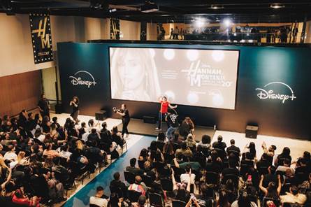 DISNEY+ CELEBRA OS 20 ANOS DE HANNAH MONTANA COM EVENTO ESPECIAL PARA FÃS EM SÃO PAULO