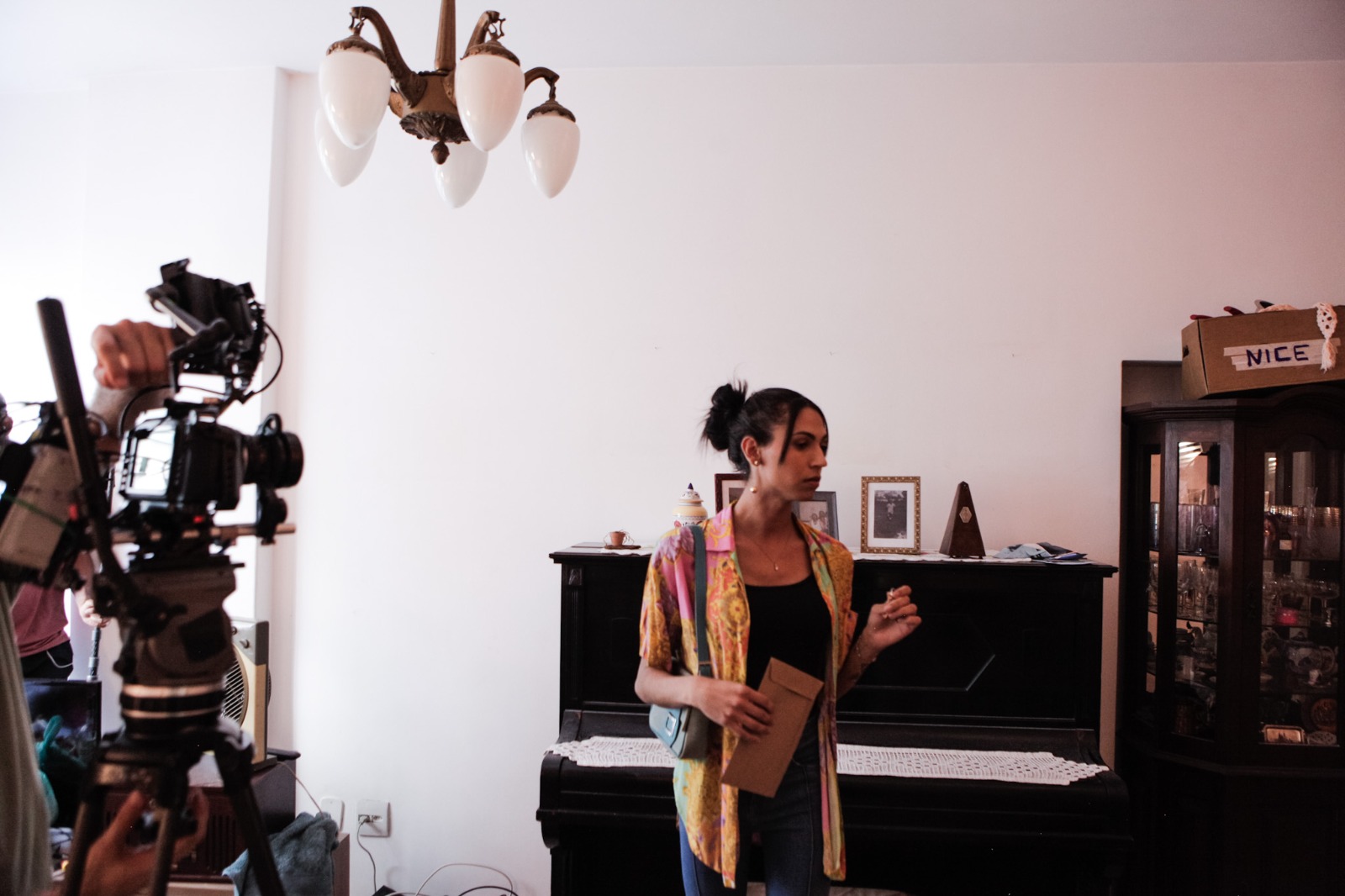 ​Atriz Alícia dos Anjos interpreta mulher cis no filme “Barulho”