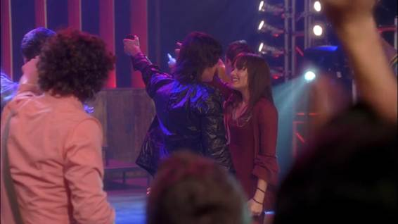 CAMP ROCK: RELEMBRE AS MÚSICAS MAIS OUVIDAS DOS FILMES ANTERIORES E SAIBA O QUE ESPERAR DO CAMP ROCK 3