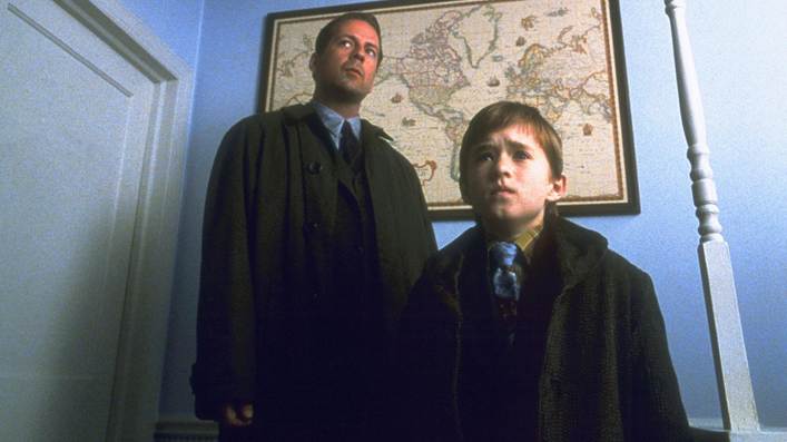 MARATONA HALLOWEEN: 7 FILMES E SÉRIES DE TERROR NO DISNEY+ PARA SE PREPARAR PARA O EPISÓDIO FINAL DE AMERICAN HORROR STORY 13, DO FX